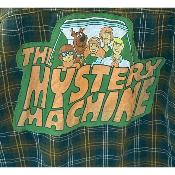 Scooby Doo Plaid Flannel Shirt XL Oversize Upcycle Unique Mystery Machine Unique - Picture 2 of 6
